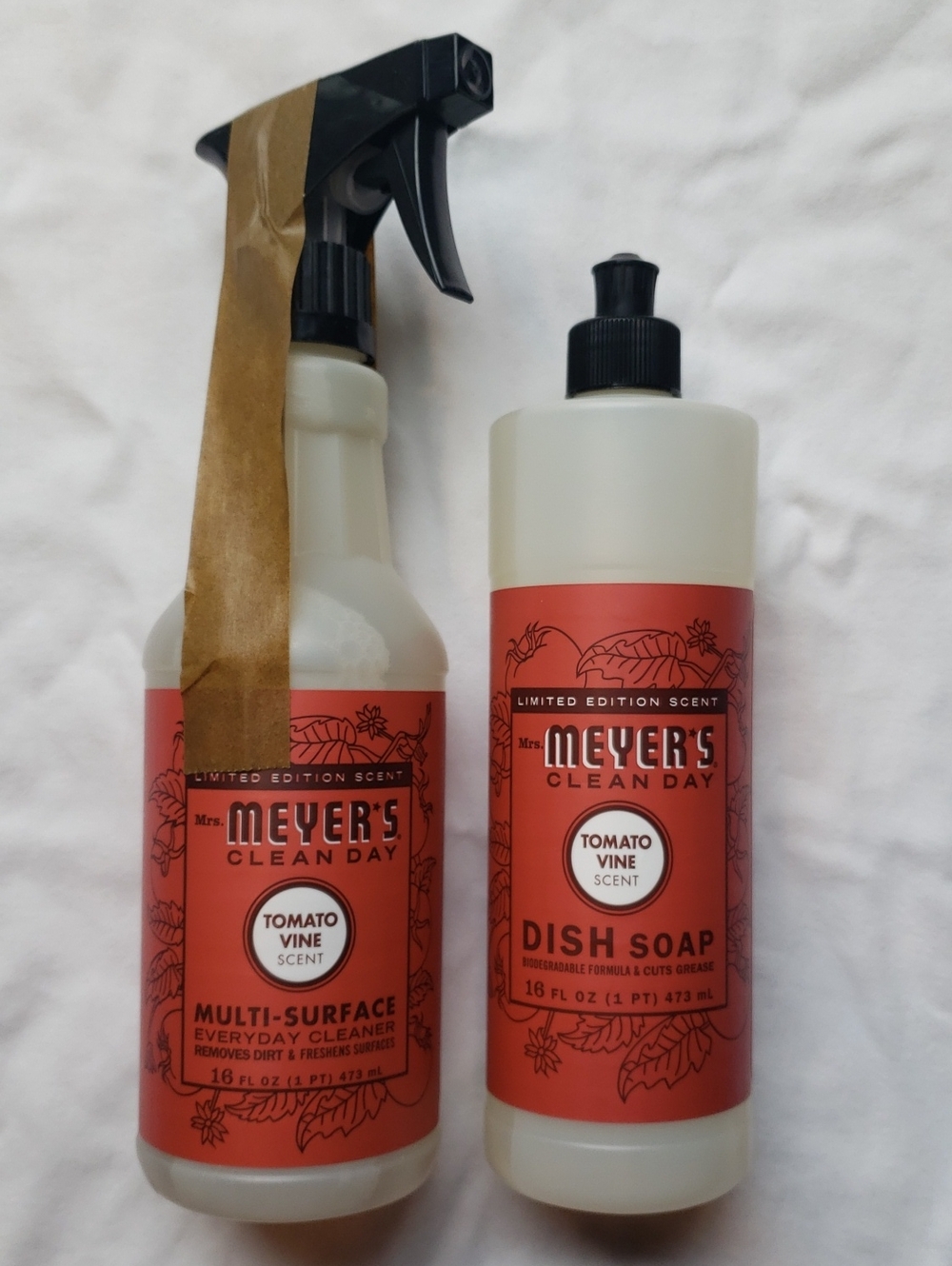 Mrs. Meyer's Tomato Vine multi-surface and dish soap